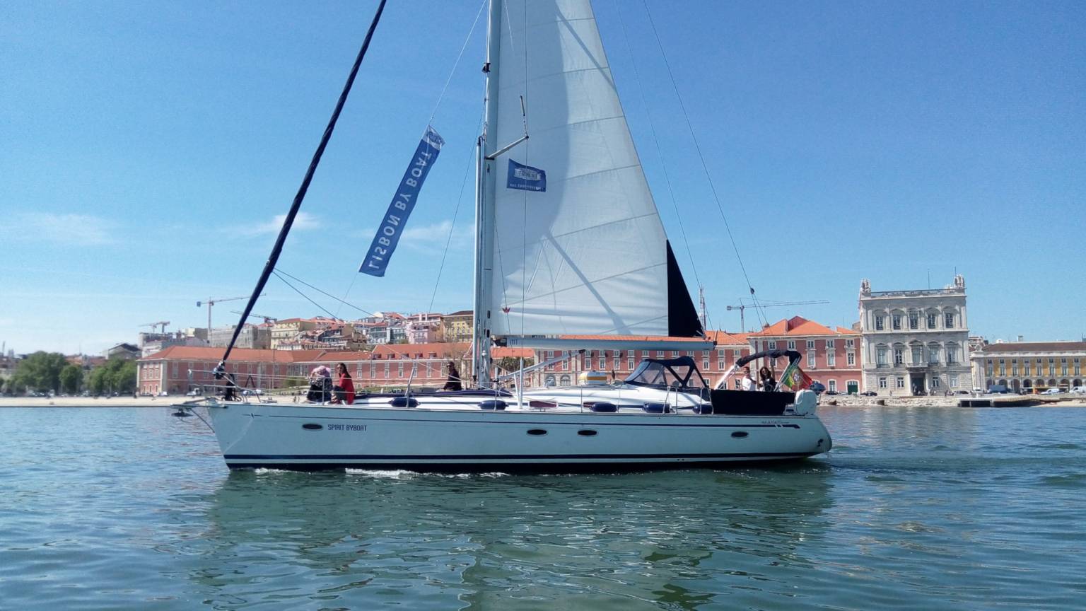 Lisbon Sailing Tour