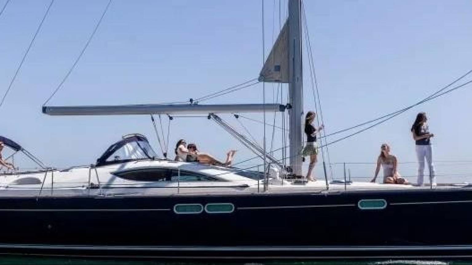 Private Coastal Sailing Cruise - Vilamoura 3h